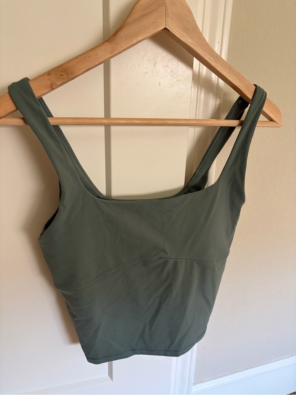 Vuori Olive Green Scoop Neck Sports Tank